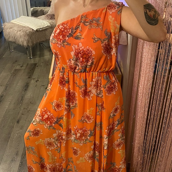 orange floral maxi dress - Picture 2 of 7